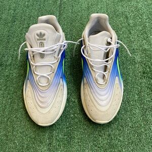 Adidas ozelia sneakers